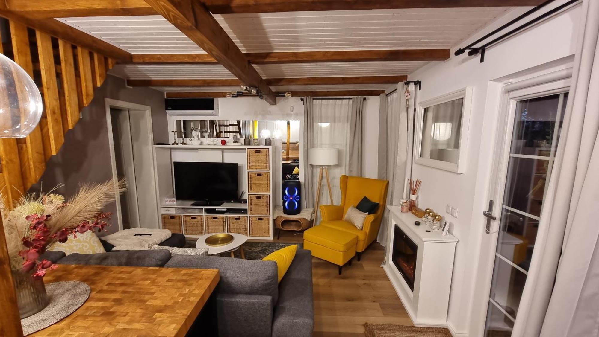 Casuta Din Povesti Villa Reci Luaran gambar