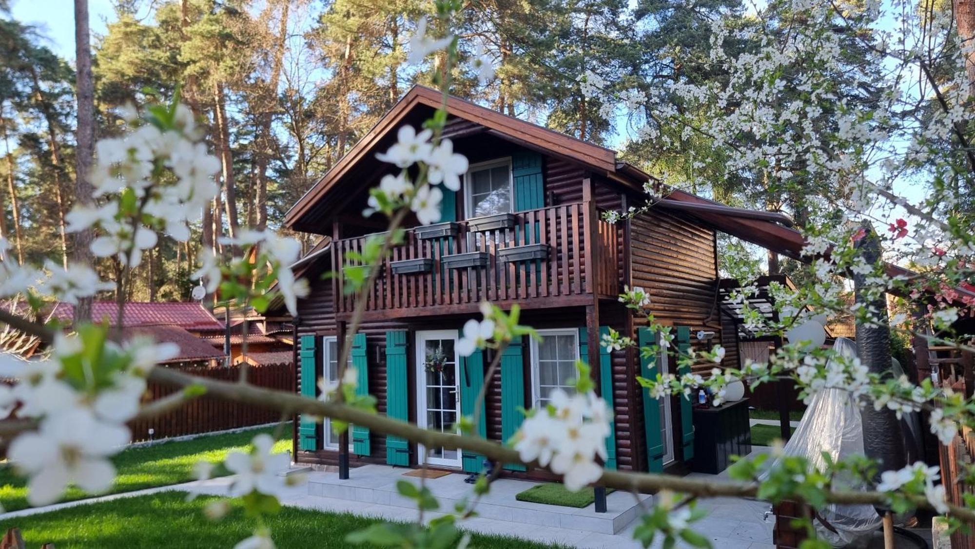 Casuta Din Povesti Villa Reci Luaran gambar
